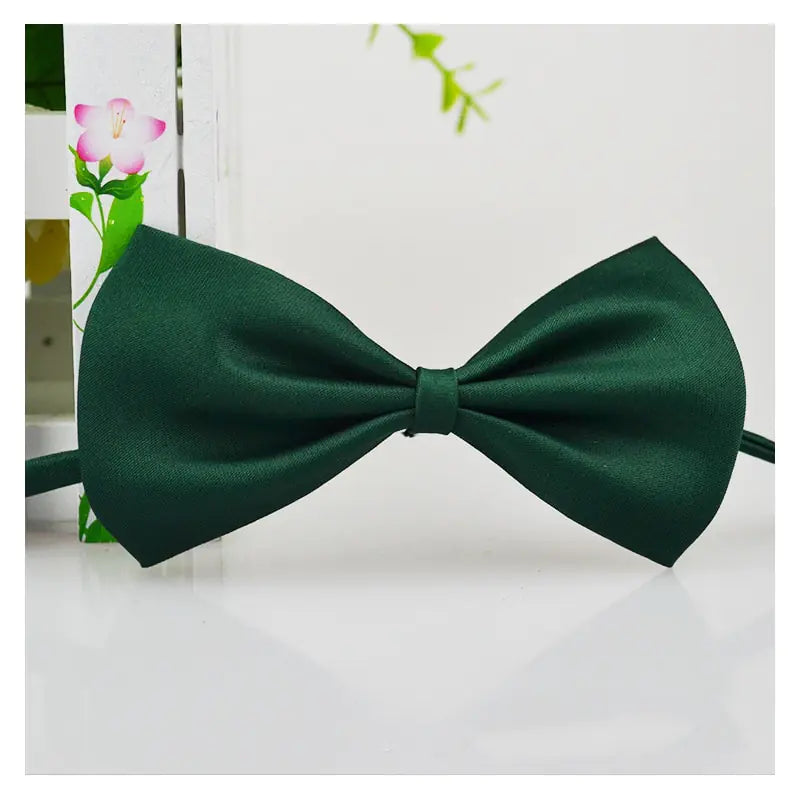 Elegant Cat and Dog Bow Tie | Stylish Pet Accessory for Cats, Puppies, and Small Dogs