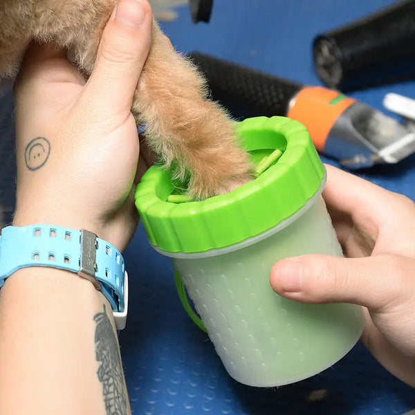 Pet Wash Cup - Paw Cleaning Solution with Soft Brushes, Durable Silicone